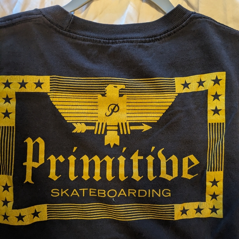 Vintage Primitive Skateboarding Black and Yellow Graphic Tee Size Large